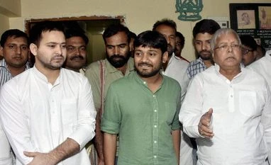 Jawaharlal Nehru University Students' Union (JNUSU) president Kanhaiya Kumar meet with RJD Chief Lalu Prasad and Bihar deputy Chief Minister Tejashwi Yadav in Patna Jawaharlal Nehru University Students' Union (JNUSU) president Kanhaiya Kumar meet with RJD Chief Lalu Prasad and Bihar deputy Chief Minister Tejashwi Yadav in Patna