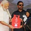 PM Narendra Modi launched Pradhan Mantri Ujjwala Yojana in Ballia in Uttar Pradesh on Sunday, May 1, 2016 PTI