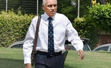 VVIP chopper deal: CBI to question former IAF chief Tyagi for third day Former Air Chief Marshal, S P Tyagi