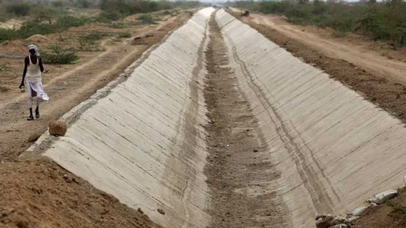 Water level of 91 reservoirs dips to 17% of capacity Water level of 91 reservoirs dips to 17% of capacity