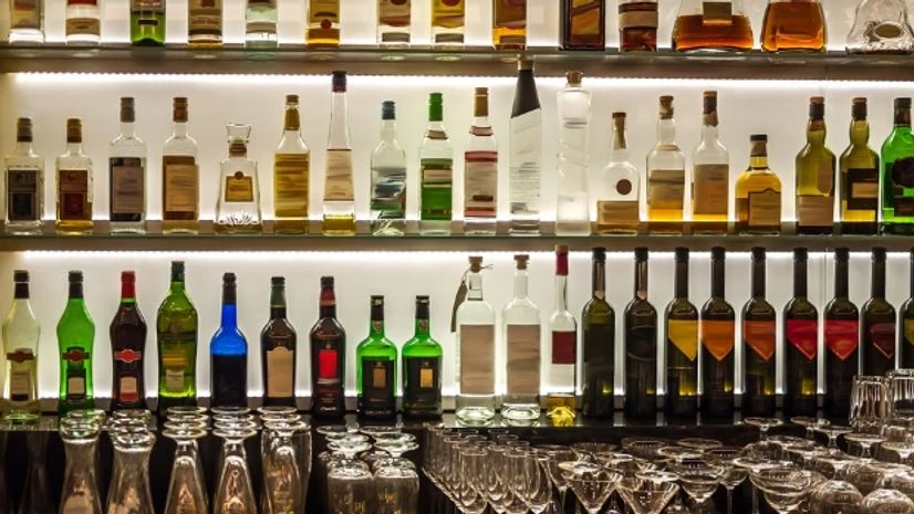 alcohol, liquor, drink Image via Shutterstock