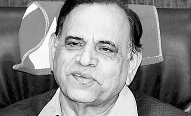 M N Patel dug out Modi's marksheet M N Patel