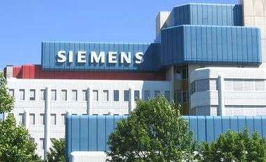 Siemens extends fall on board nod for sale of mobility, rail traction ops Siemens campus. Photo: Wikipedia