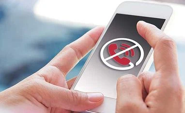 Telcos using new tech to mask call drops SC strikes down Trai's penalty on call drops