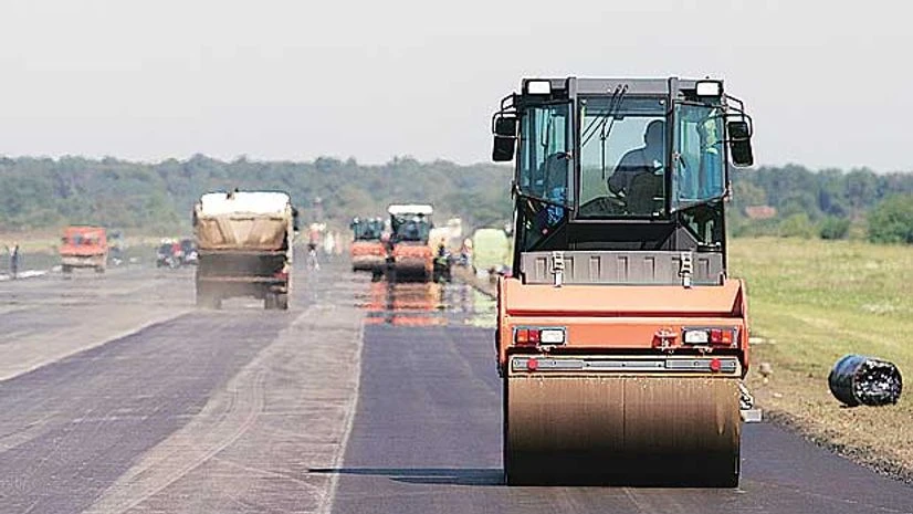 Banks to infuse more funds into stalled road projects Banks to infuse more funds into stalled road projects