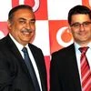 Sunil Sood, MD &amp; CEO, Vodafone and  Thomas Reisten, CFO, Vodafone India ltd  Suryakant Niwate 