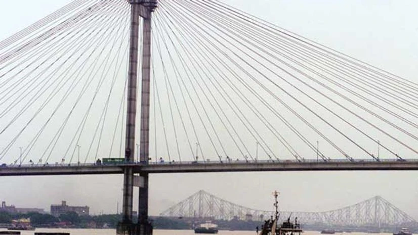 It won't be smooth sailing for govt's waterways plan It won't be smooth sailing for govt's waterways plan