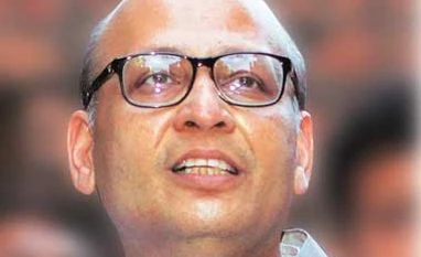 Singhvi calls for shunting out old Cong faces to advisory role Abhishek Manu Singhvi