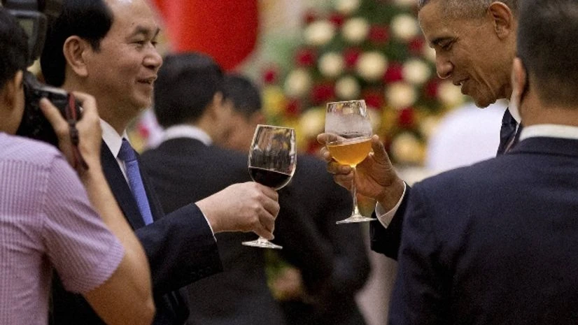 Tran Dai Quang U.S. President Barack Obam, right, and Vietnamese President Tran Dai Quang, toast during a State Luncheon at the International Convention Center in Hanoi PTI