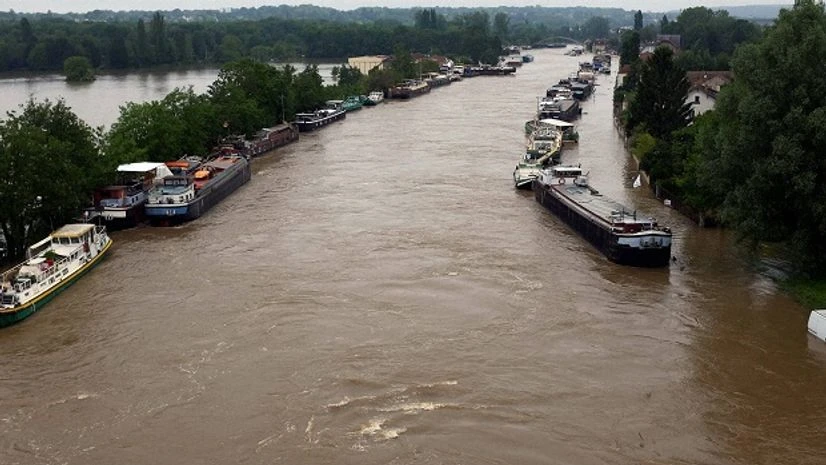 Boats are lined up on the flooded Loing Canal in St Mammes, where the Loing joins the Seine south of Paris, France, Thursday June 2, 2016. AP/PTI Boats are lined up on the flooded Loing Canal in St Mammes, where the Loing joins the Seine south of Paris, France, Thursday June 2, 2016. AP/PTI