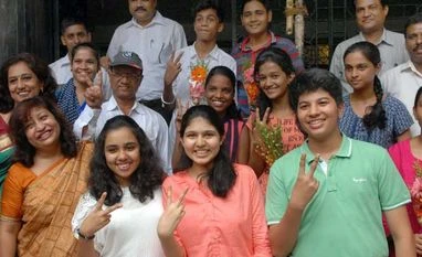 Maharashtra Board SSC class 10 result 2017 announced SSC, Students