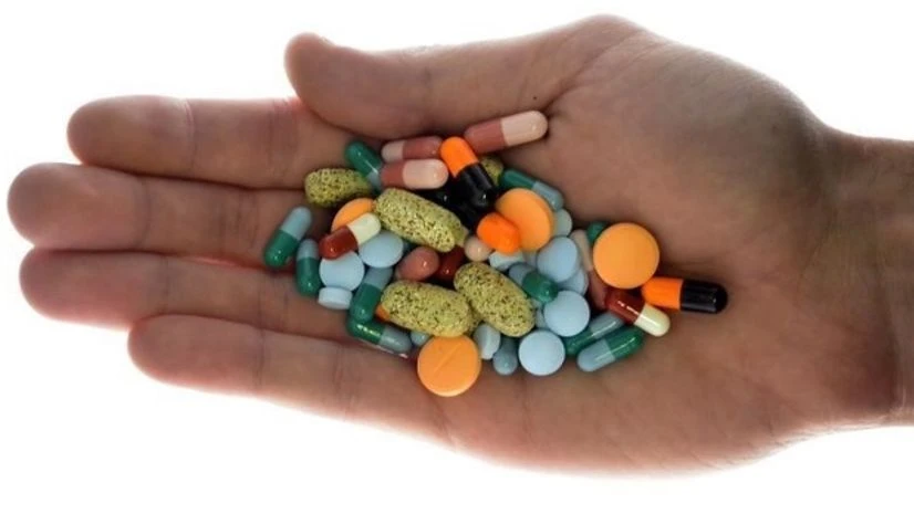 Dr Reddy's buys 8 drugs from Teva, Allergan in $350 mn deal Dr Reddy's buys 8 drugs from Teva, Allergan in $350 mn deal