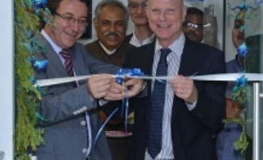 Dutch firm Stahl opens dyes testing center in Maharashtra Stahl inaugurates dyes testing center in Thane