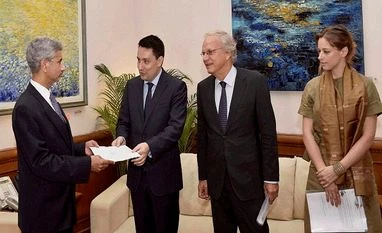 US welcomes India joining MTCR Foreign Secretary S Jaishankar receives MTCR membership papers from France Ambassador-designate, Alexandre Ziegler, Netherlands Ambassador Alphonsus Stoelinga and Luxembourg's Charge d Affaires, Laure Huberty in New Delhi
