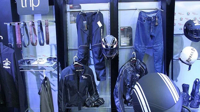 Royal Enfield's gear and accessories now available on Flipkart Royal Enfield's gear and accessories now available on Flipkart