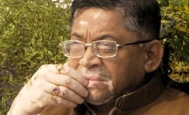 Labourers to get unique ID number, says Santosh Gangwar Santosh Gangwar