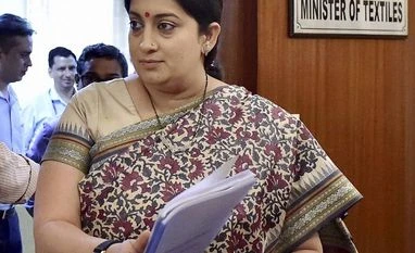 Mandsaur stir: Hardik Patel arrested on way to meet kin of farmers killed Man throws bangles at Smriti Irani in Gujarat