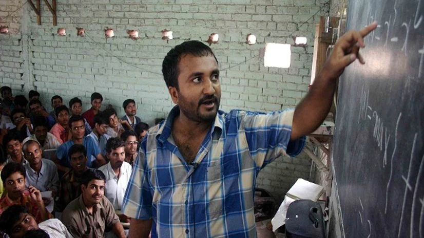 Anand Kumar of Super 30 receives award from Arun Jaitley Anand Kumar of Super 30 receives award from Arun Jaitley