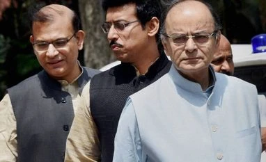 Over 8,100 wilful defaulters owe banks over Rs 76,600 cr nion Finance Minister Arun Jaitley with MoSes Rajyavardhan Rathore and Jayant Sinha