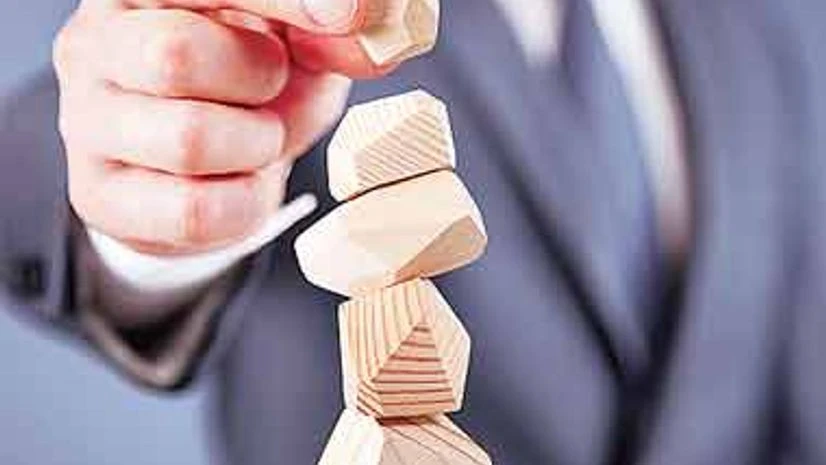 Investors pull $7.4 billion from stocks funds, largest outflow in 12 weeks: BoFA-ML Investors pull $7.4 billion from stocks funds, largest outflow in 12 weeks: BoFA-ML