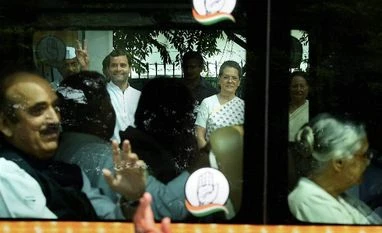 Sonia Gandhi flags off bus yatra to UP Congress President Sonia Gandhi and vice president Rahul Gandhi as Sheila Dikshit and Ghulam Nabi Azad begin a three-day bus yatra - "27 saal, UP behaal" - from the party headquarters, in New Delhi
