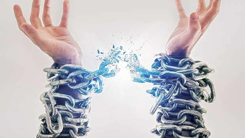 750 complaints registered against fraud recruitment agencies in 5 yrs: MEA 750 complaints registered against fraud recruitment agencies in 5 yrs: MEA