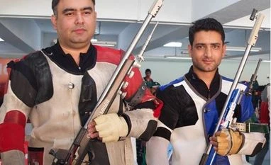 Shooters Gagan Narang, Chain Singh fail to enter finals of 50m Rifle Prone in Olympics Gagan Narang and Chain Singh All India Radio News