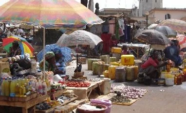 Suicide bombing in north Cameroon kills 3, injures several Cameroon market