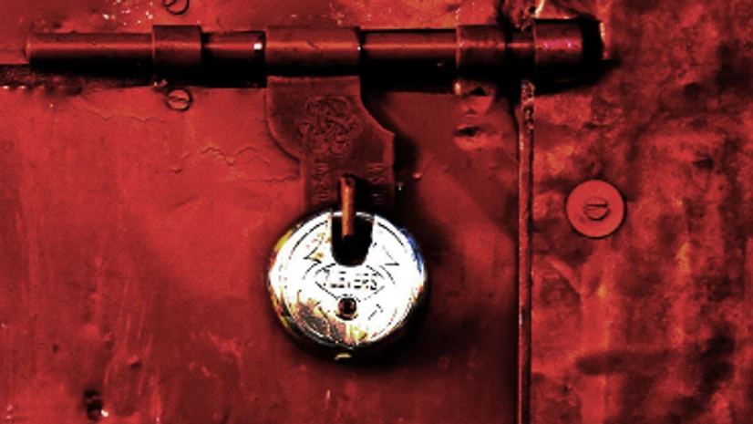 Decks cleared to shut down 7 PSUs Decks cleared to shut down 7 PSUs