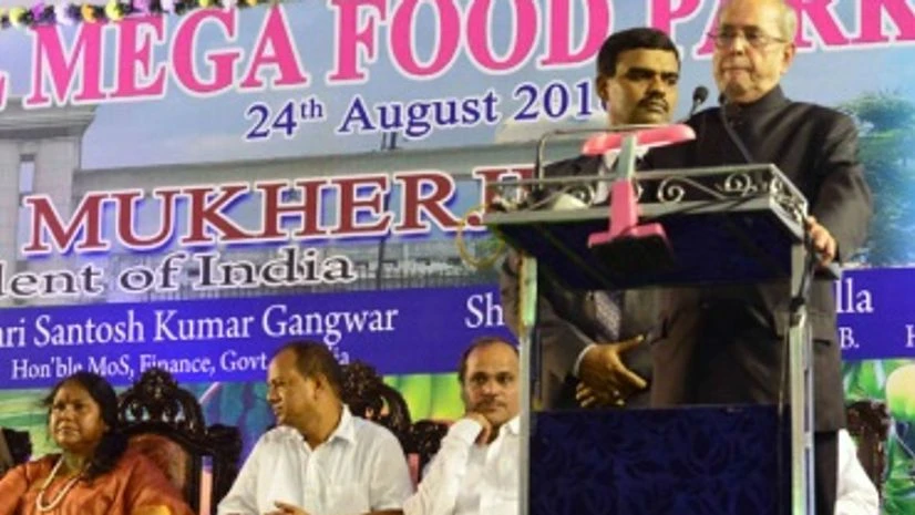 President Pranab Mukherjee inaugurates the Jangipur Bengal Mega Food Park President Pranab Mukherjee inaugurates the Jangipur Bengal Mega Food Park