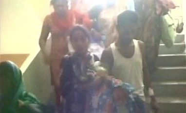 Two die as fire breaks out in West Bengal hospital Chaos as patients are being escorted out