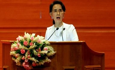 US museum strips rights award from Myanmar's Suu Kyi for Rohingya crisis Aung San Suu Kyi