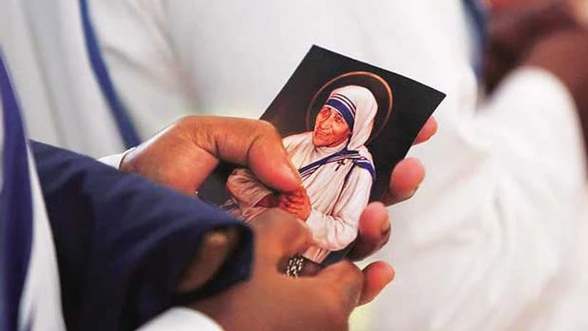 Congress slams Centre over denying FCRA to Missionaries of Charity Congress slams Centre over denying FCRA to Missionaries of Charity