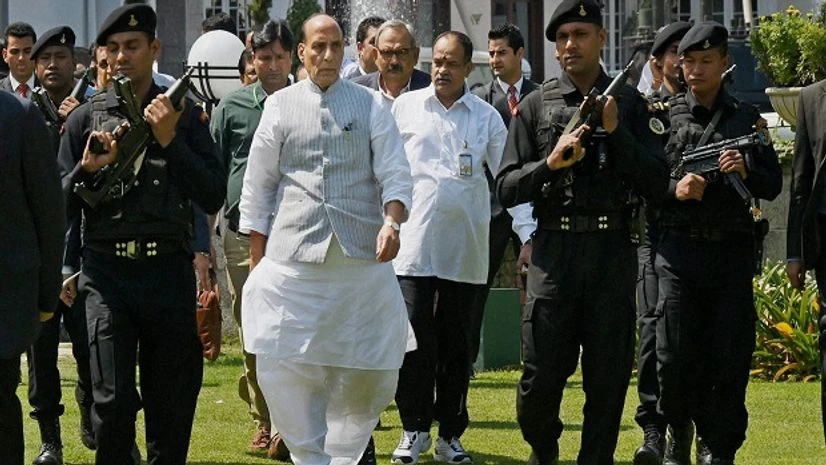 Union Home Minister Rajnath Singh arrives at a Press Conference in Srinagar Union Home Minister Rajnath Singh arrives at a Press Conference in Srinagar