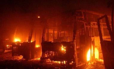 Cauvery row: Panel analysing data given by TN, Karnataka Tamil Nadu bound buses in flames after they were torched by pro-Kannada activists during a protest over Cauvery water row, in Bengaluru