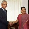 External Affairs Minister Sushma Swaraj with Mauritian Minister of Finance and Economic Development, Pravind Jugnauth