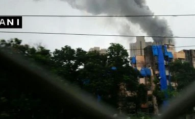 Fire in Hiranandani's residential tower Fire breaks out at Hiranandani Tower in #Kandivali