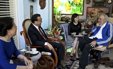 Calais camp must be dismantled: Francois Hollande Fidel Castro, Li Keqiang