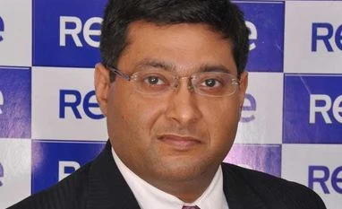 The disruptive power of technology Himanshu Vyapak