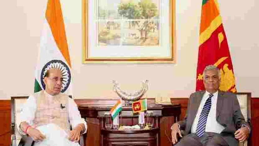Union Home Minister, @rajnathsingh calls on PM of the Democratic Socialist Republic of Sri Lanka, Mr. Ranil Wickremesinghe, in ND Union Home Minister, @rajnathsingh calls on PM of the Democratic Socialist Republic of Sri Lanka, Mr. Ranil Wickremesinghe, in ND