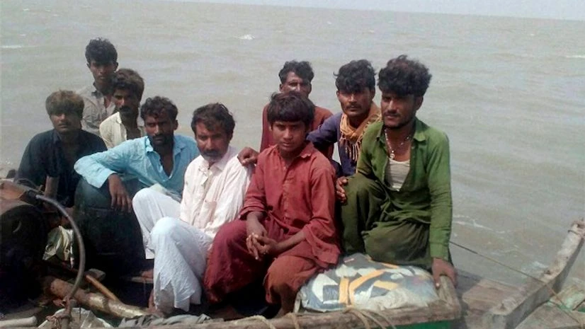 BSF apprehends nine Pak fishermen in creek area in Bhuj BSF apprehends nine Pak fishermen in creek area in Bhuj