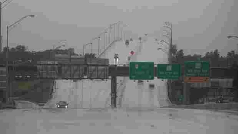 Drivers make their way on an empty highway prior to the arrival of Hurricane Matthew in Miami Beach, Florida Drivers make their way on an empty highway prior to the arrival of Hurricane Matthew in Miami Beach, Florida