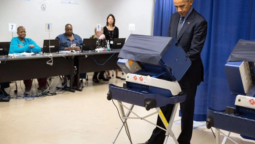 US President Barack Obama casts early vote in Chicag. (Photo: Twitterr/@POTUS) US President Barack Obama casts early vote in Chicag. (Photo: Twitterr/@POTUS)