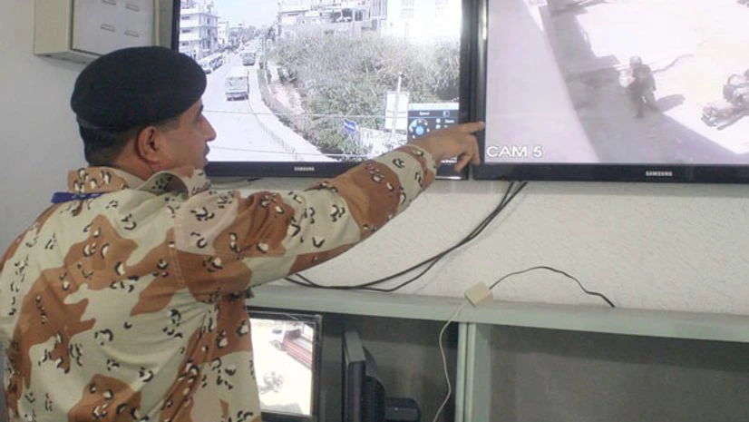 <a href="http://www.shutterstock.com/pic-323116640.html" target="_blank">Image</a> via Shutterstock <a href="http://www.shutterstock.com/pic-323116640.html" target="_blank">Image</a> via Shutterstock