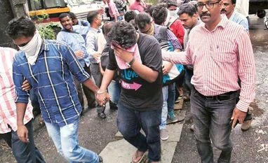 Call centre scam: Cops probing Dubai link to trace crime money Employees of a call centre in Thane, Mumbai, arrested for duping people in the United States