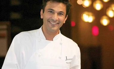 Chefs at the endorsement table Vikas Khanna