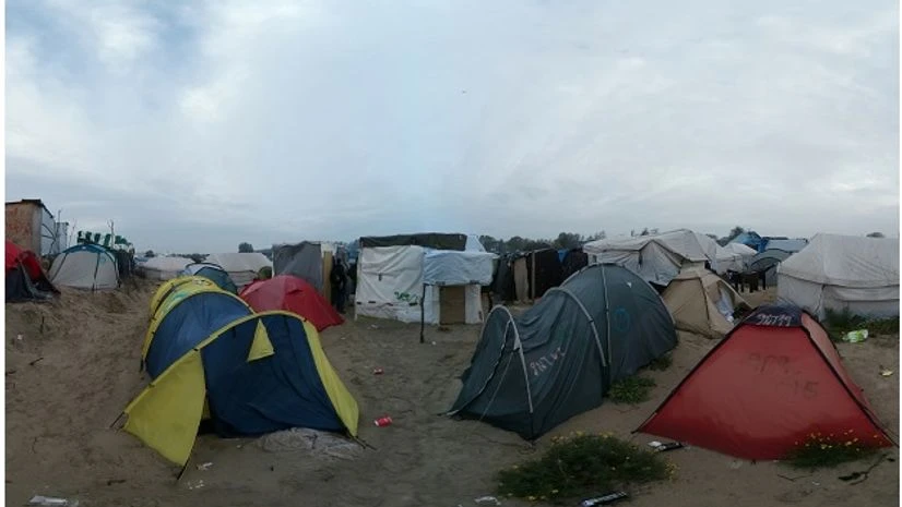Tents and trash litter the "Jungle" migrant camp at the beginning of the evacuation and dismantlement of the area in Calais, France.Photo: Reuters Tents and trash litter the "Jungle" migrant camp at the beginning of the evacuation and dismantlement of the area in Calais, France.Photo: Reuters