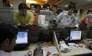 Demonetisation: Woman has miscarriage as Bihar clinic declines old currency money exchange at banks