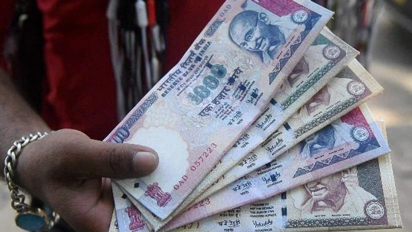 Mumbai comes to stall PM Narendra Modi announced the demonetisation of Rs 500 and Rs 1,000 notes on November 8 evening