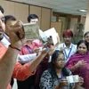 New series of Rs. 500 denomination notes introduced today in New Delhi at SBI Parliament Street Branch (Pic: Minstry of Finance Twitter account)